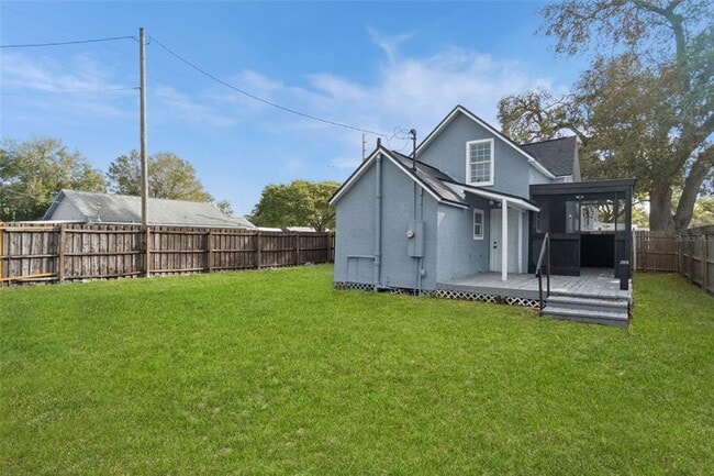 Building Photo - 1700 Kentucky Ave