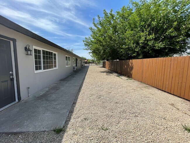 Building Photo - 4357 College Way