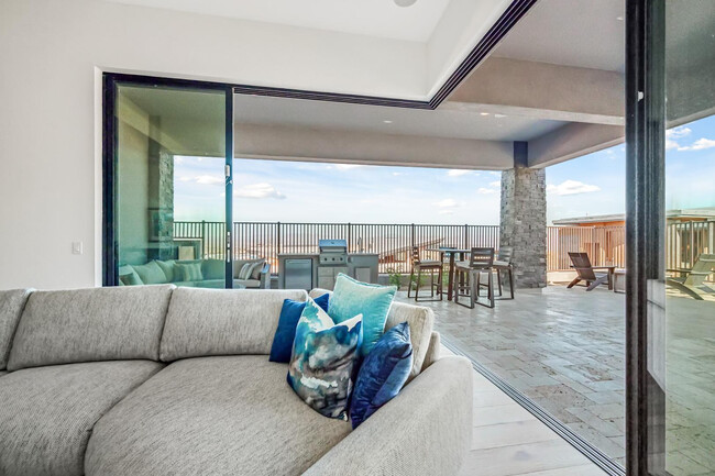 Building Photo - 12378 E Troon Vis Dr