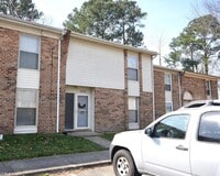Building Photo - 5025 Eaton Ct