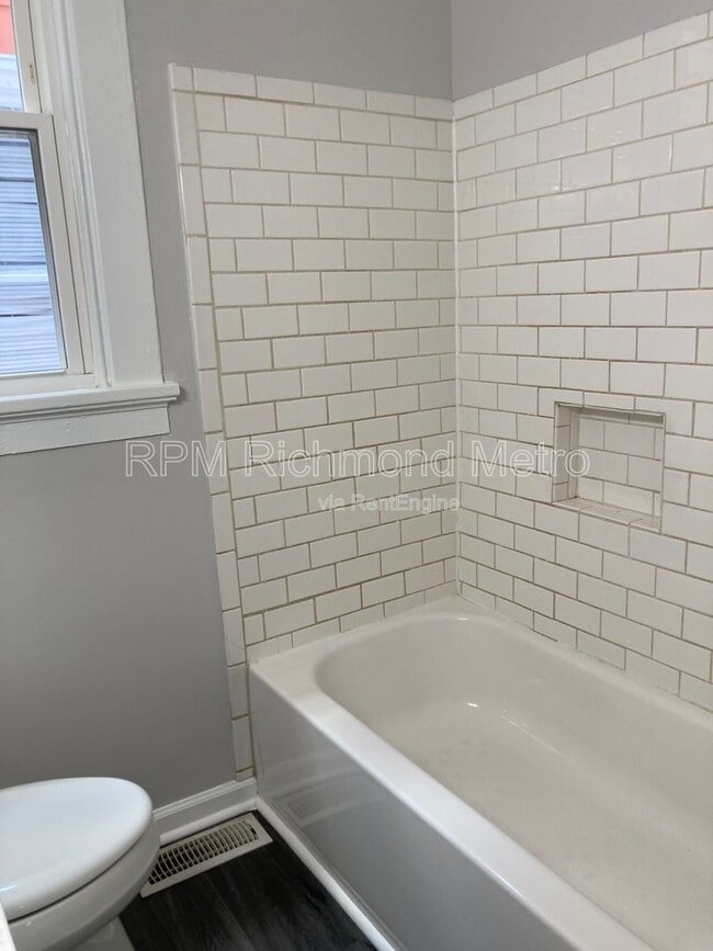 Building Photo - 1514 N 19th St