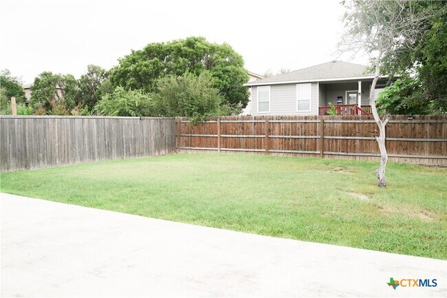 Building Photo - 11719 Wayward Daisy