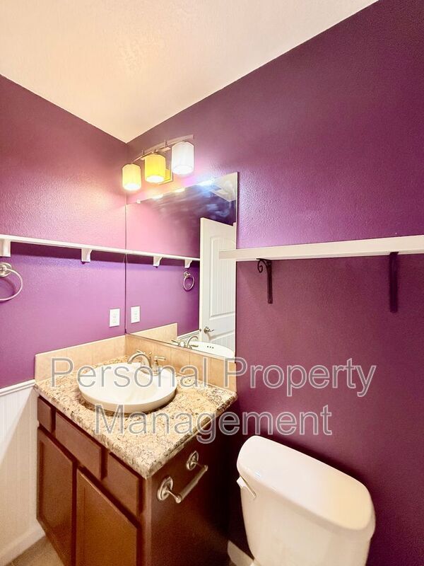 Building Photo - 5322 NE 95th St