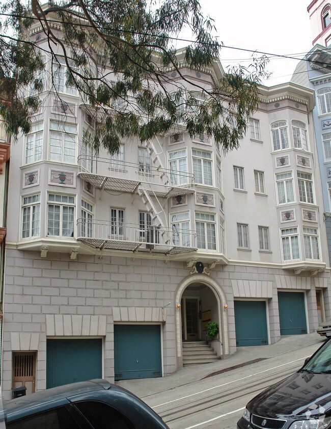 Building Photo - 1265 Washington