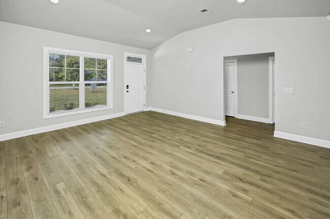 Building Photo - Brand-New 4BR Home in Prime Columbia Location!