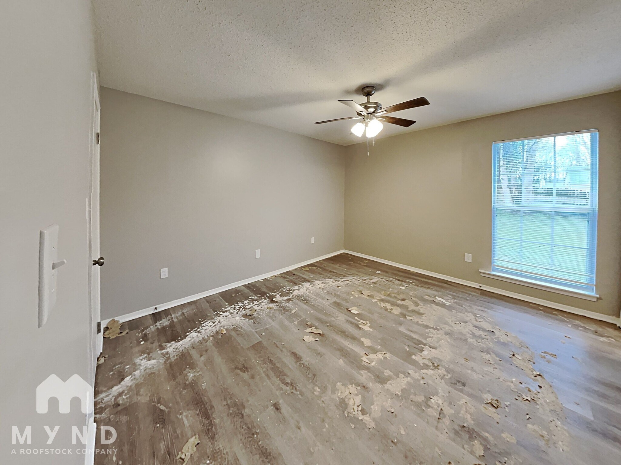 Building Photo - 4912 Summitridge Dr