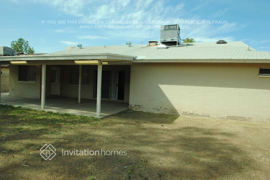 Building Photo - 7525 W Pinchot Ave