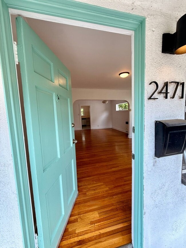 Building Photo - 2471 W Ave 32