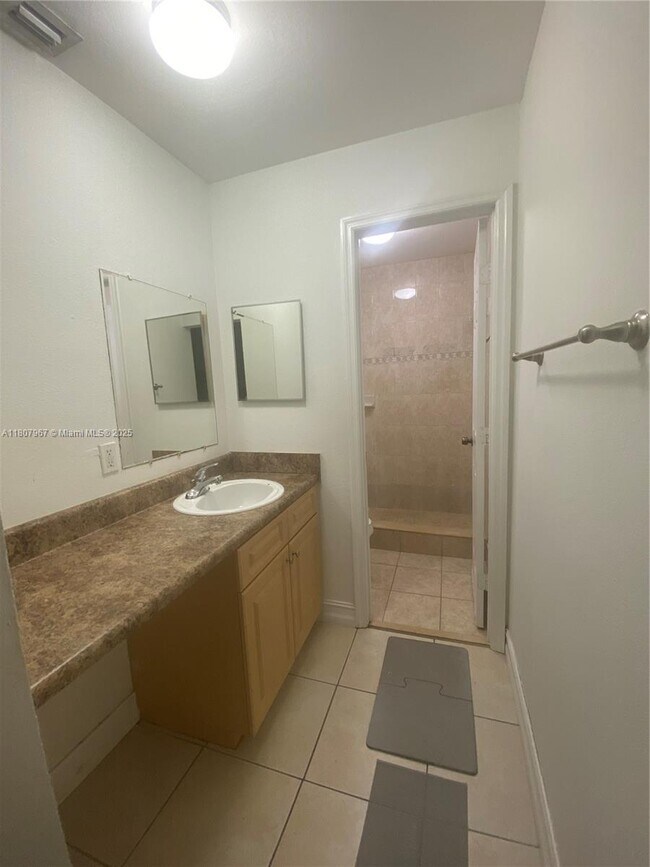 Building Photo - 2840 NW 55th Ave
