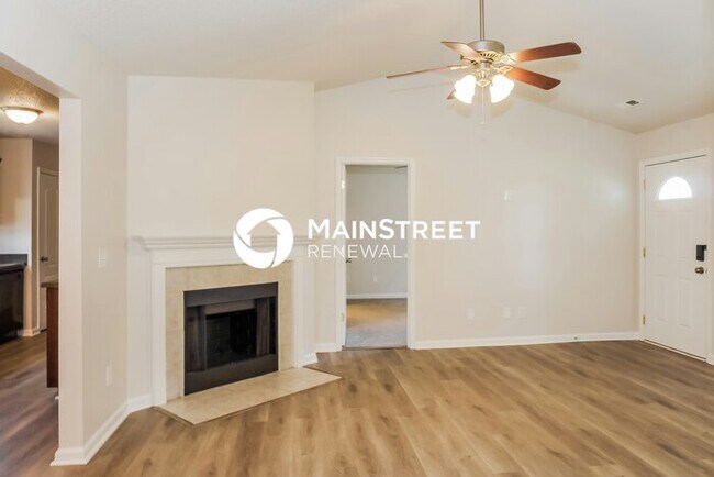 Building Photo - 3 Bedroom Pet-Friendly Home in Toney, AL with Main Street Renewal