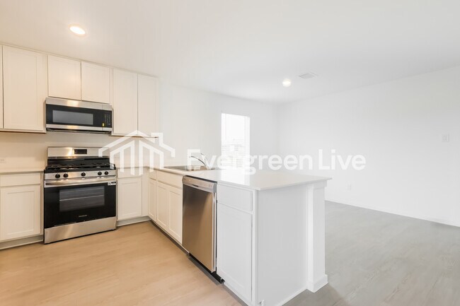 Building Photo - 303 Bush Mdw Ln