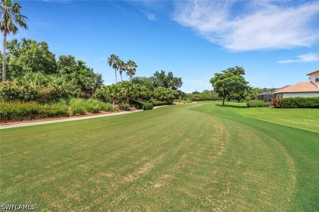 Building Photo - 11128 Sierra Palm Ct