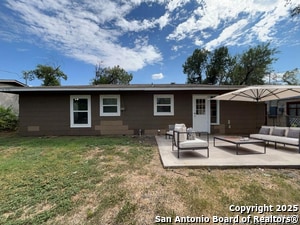 Building Photo - 243 Storeywood Dr