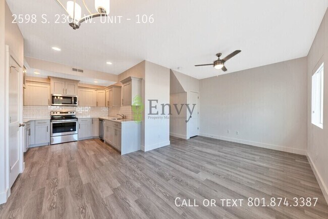 Building Photo - 2598 S 2300 W St