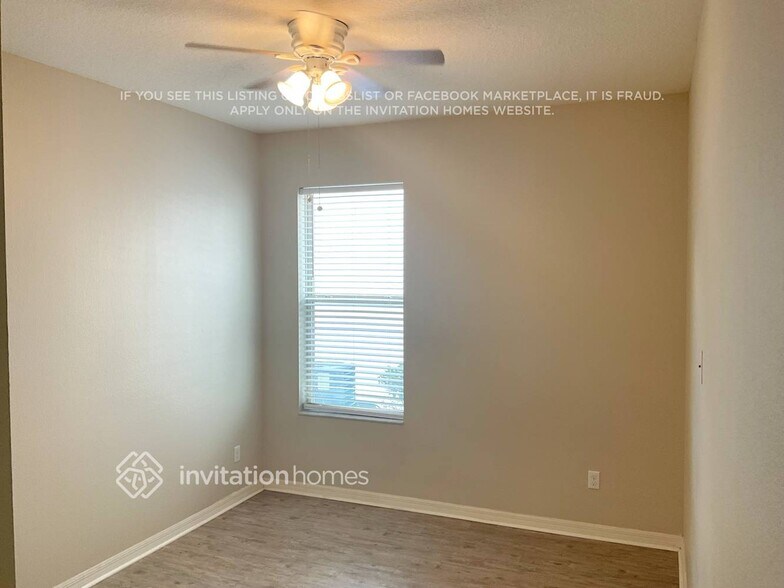 Building Photo - 1604 Pine Marsh Loop