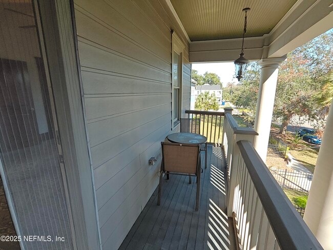 Building Photo - 1250 N Liberty St