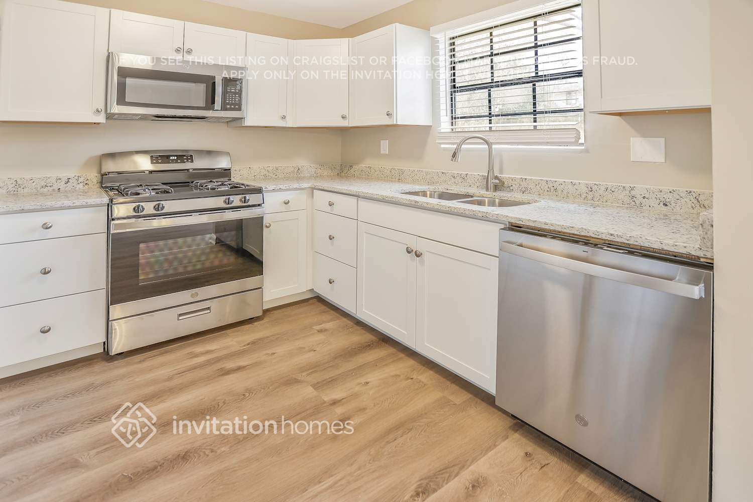 Building Photo - 1065 Parkwest Ct