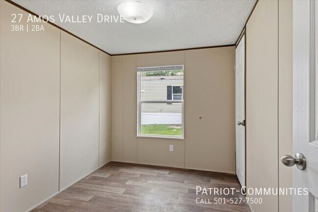Building Photo - 27 Amos Valley Dr