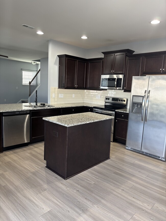 Building Photo - 145 Relict Dr