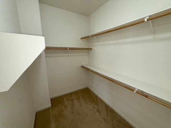 Building Photo - 6220 Orchard Hill Way
