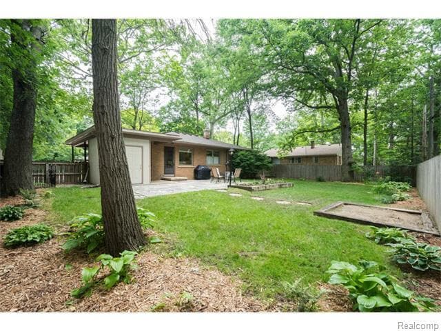 Building Photo - 1811 Alhambra Dr