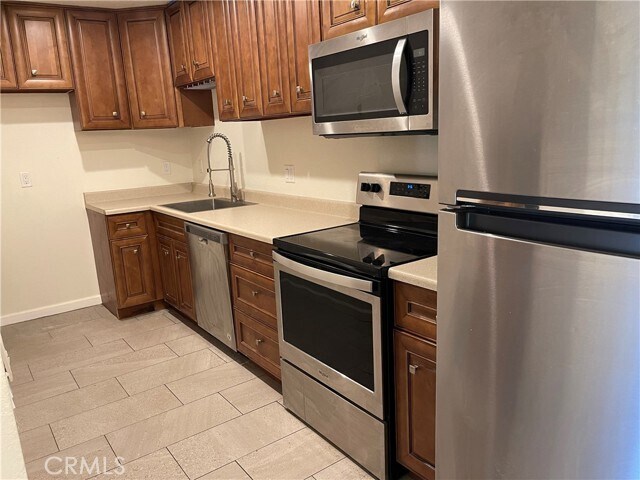 Building Photo - 2812 N Auburn Ct