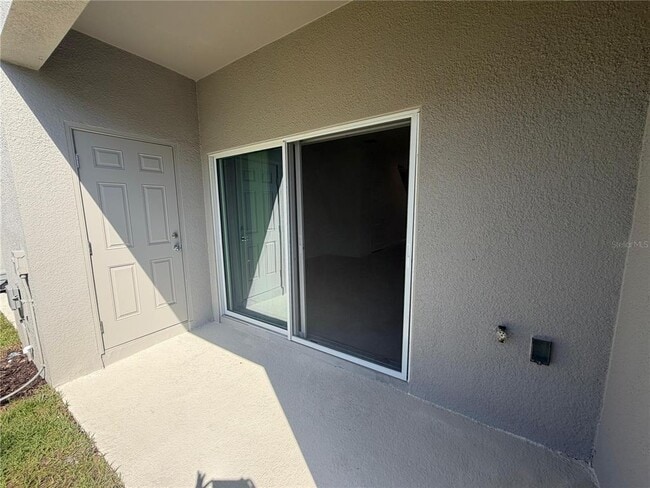 Building Photo - 2983 Skyline Lp