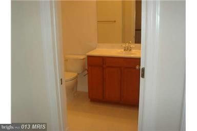 Building Photo - 1709 Taymount Terrace NE