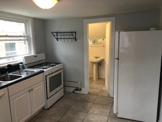 Kitchen 3 - 213 N Brainard St