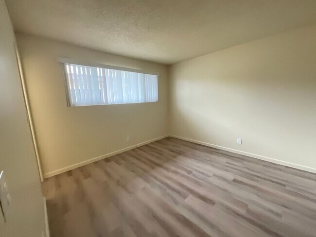 Building Photo - 7711 Fillmore Dr