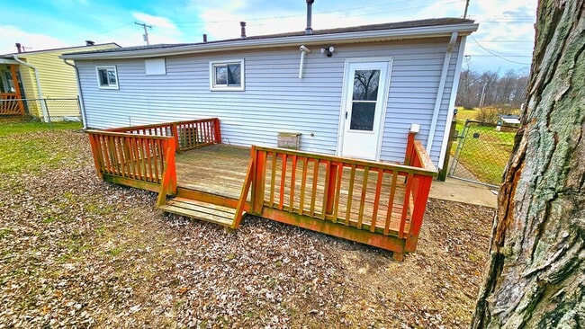 Building Photo - Welcome to this charming 2-bedroom home in Mansfield, OH.