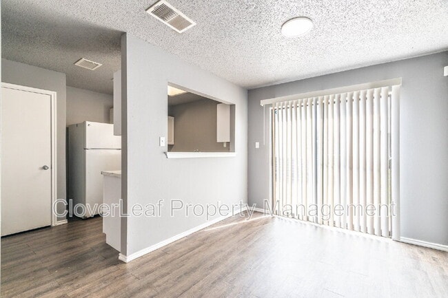 Building Photo - 3612 Candlehill