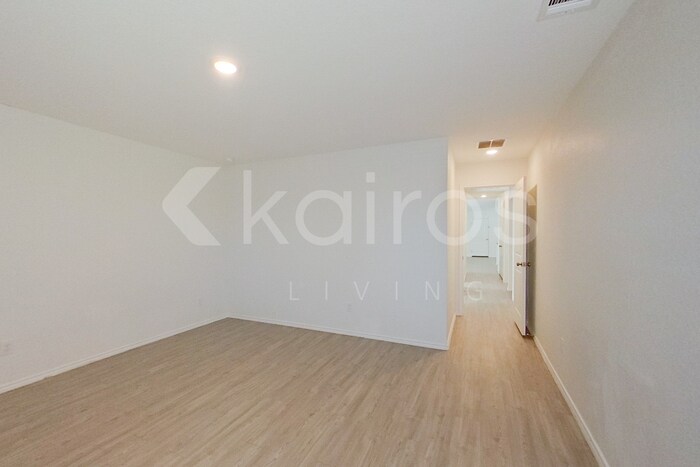 Building Photo - 14318 Calaveras Creek