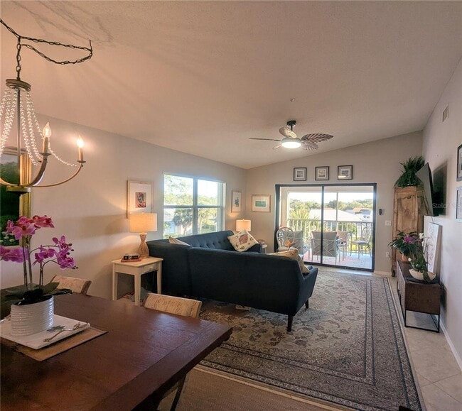 Building Photo - 9300 Clubside Cir