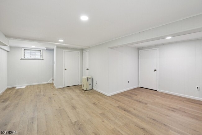Building Photo - 359 Bogert Ave