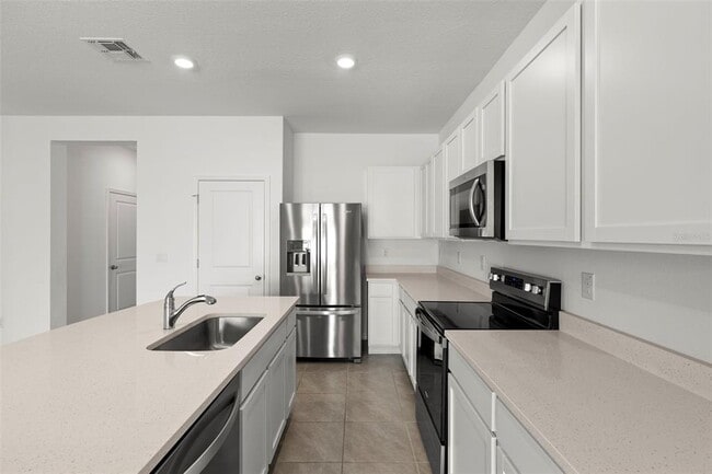 Building Photo - 17205 Bigleaf Mahogany Ln