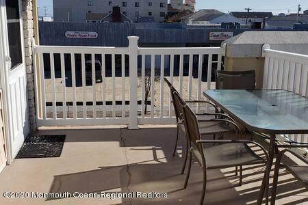 Building Photo - 1515 Boulevard