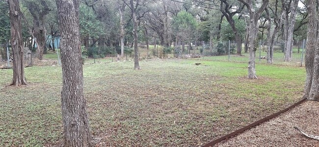 Building Photo - 503 Algerita Dr