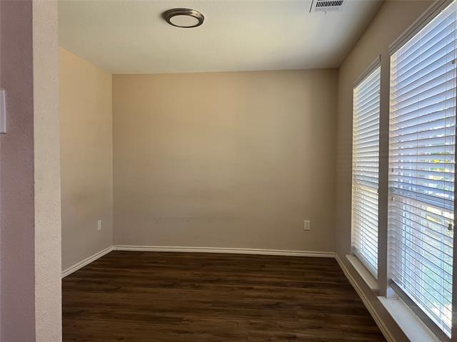 Building Photo - 816 Horseshoe Ct