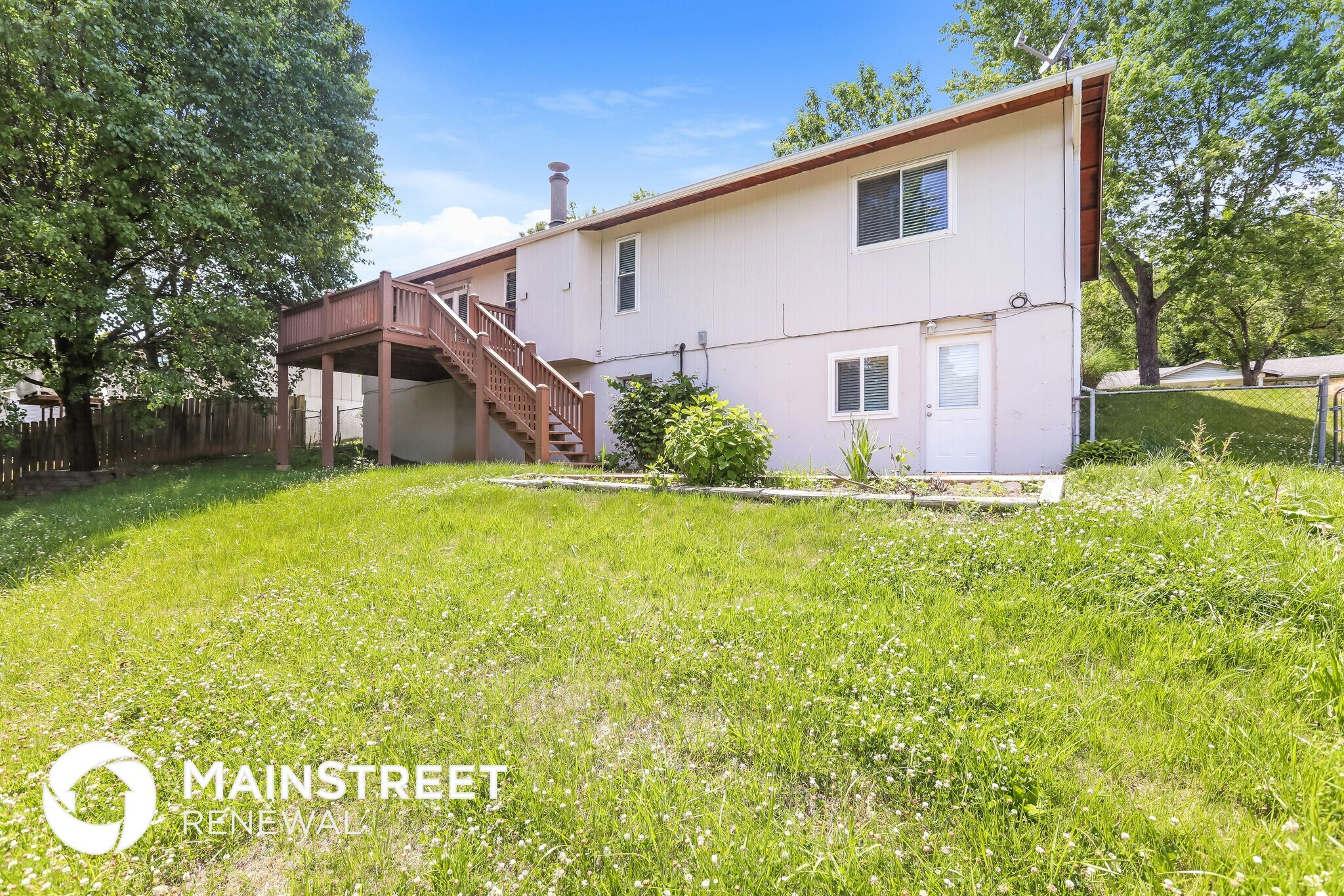 Building Photo - 718 Boca Chica Dr