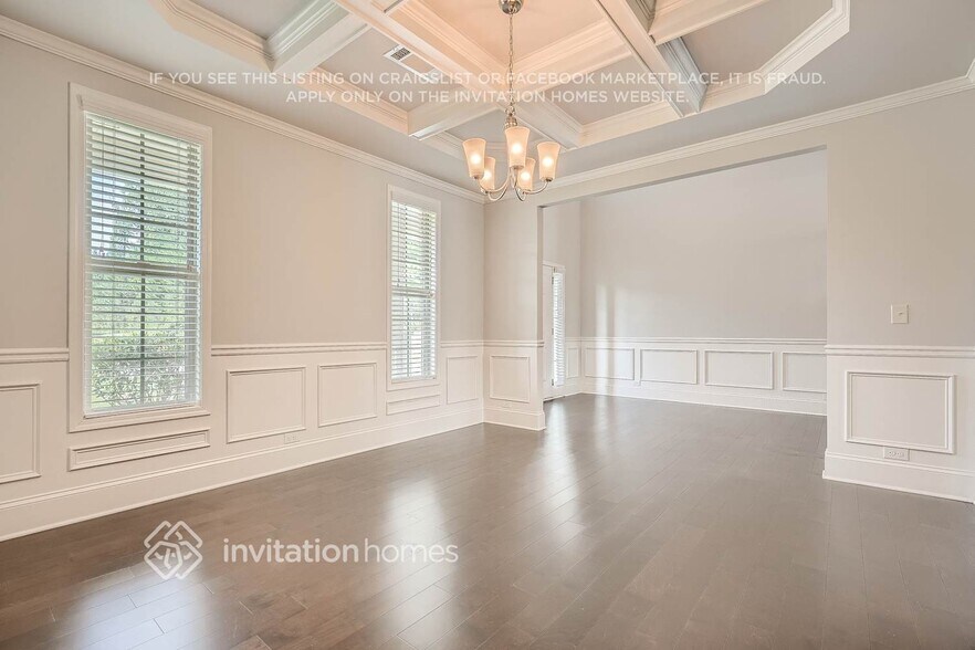 Building Photo - 112 Pandorus Ln