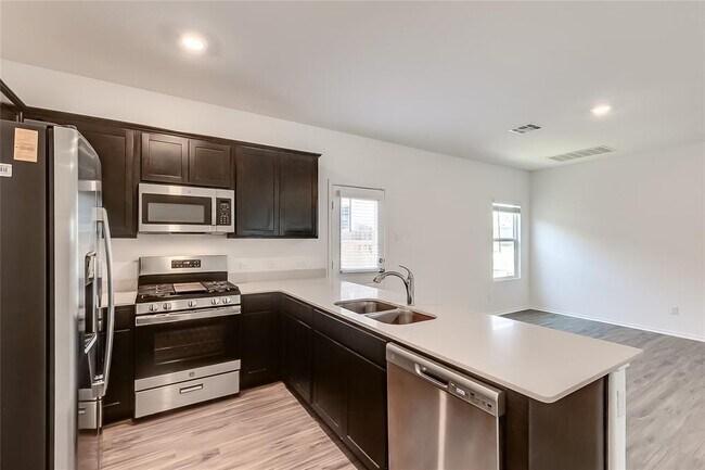 Building Photo - 362 Geode Glen