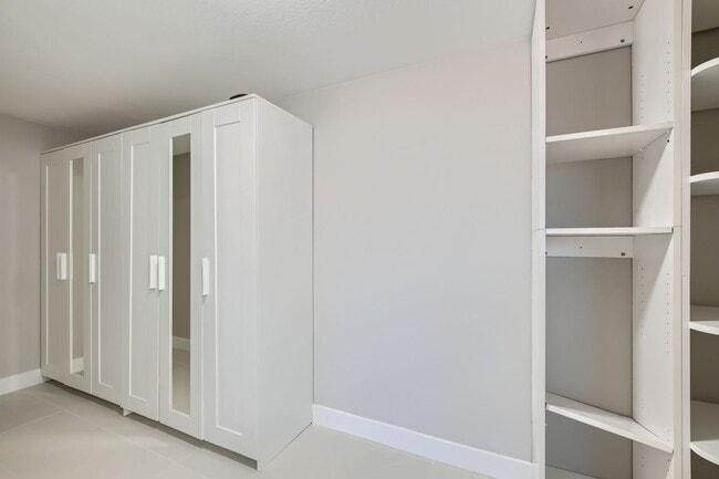 Building Photo - 7836 Calico Flower Ave