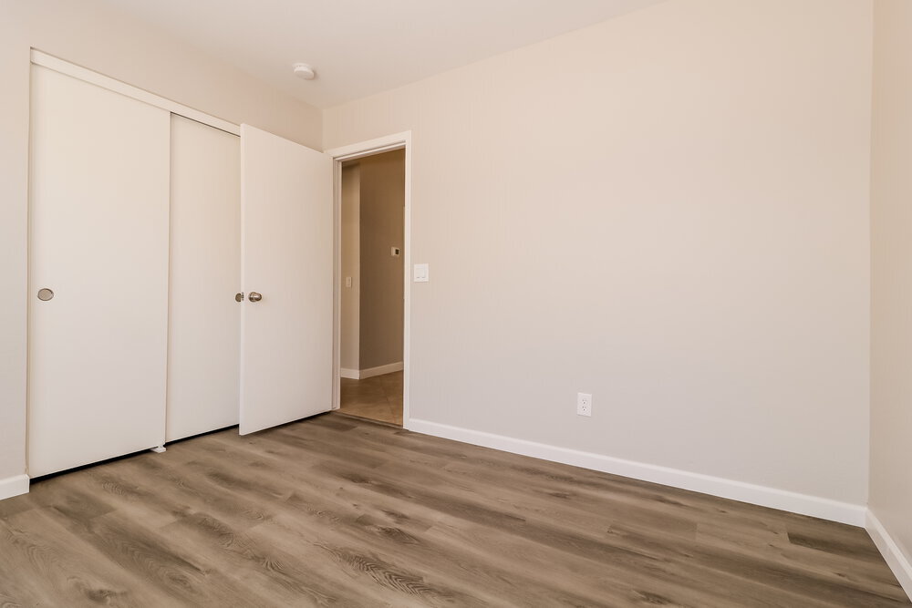 Building Photo - 14309 N 125th Dr