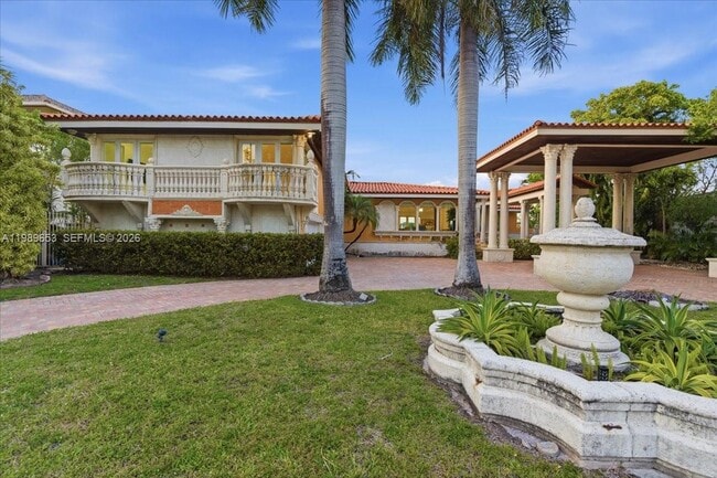 Building Photo - 1249 Biscaya Dr