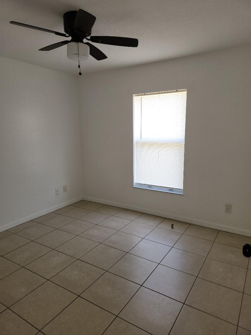 Building Photo - 7846 100th Ave