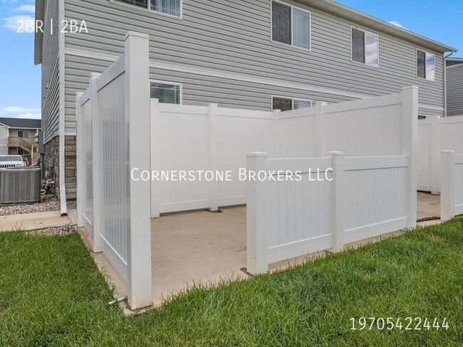 Building Photo - 106 Parkview Ct