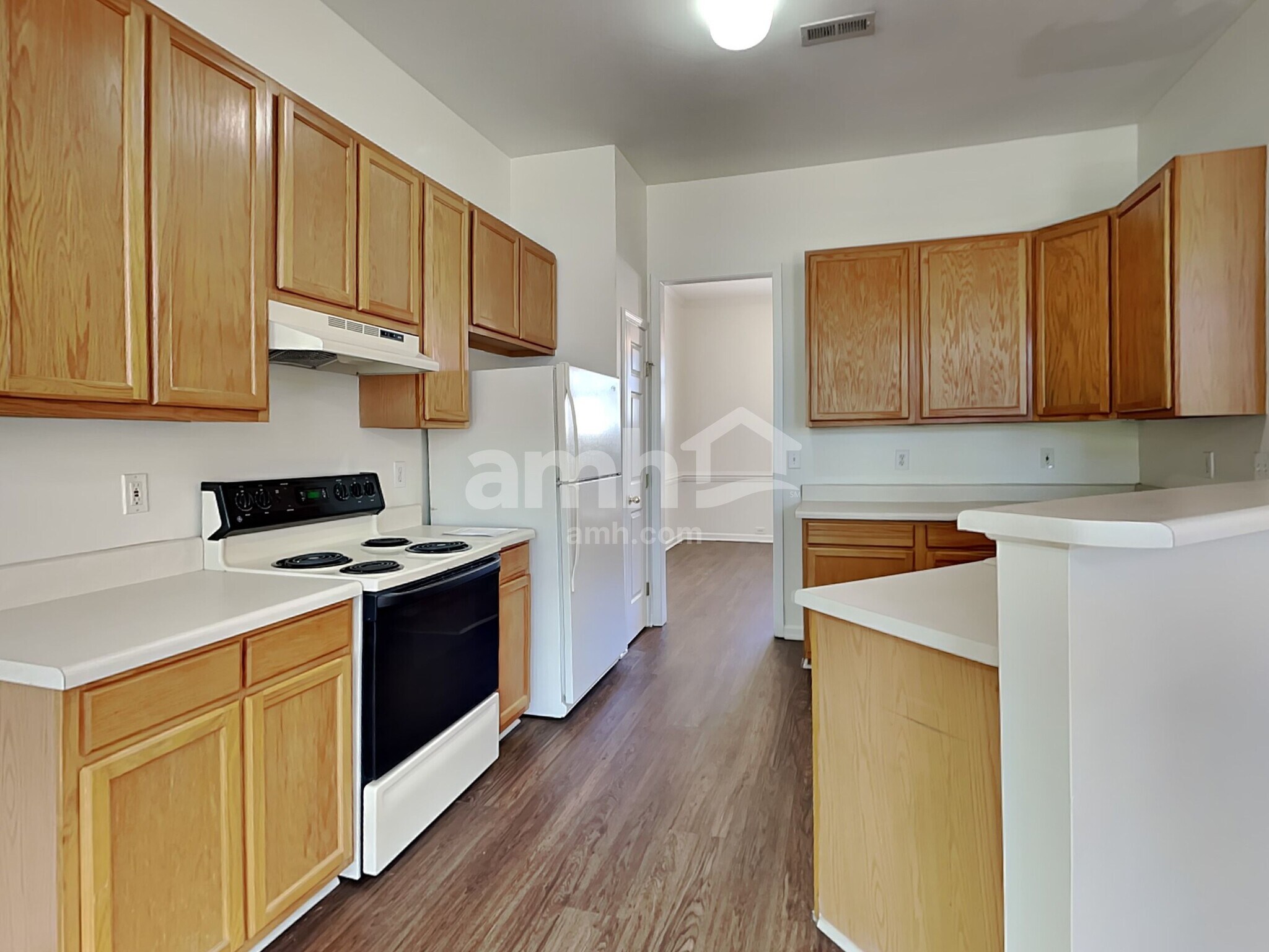 Building Photo - 127 Bathurst Ln