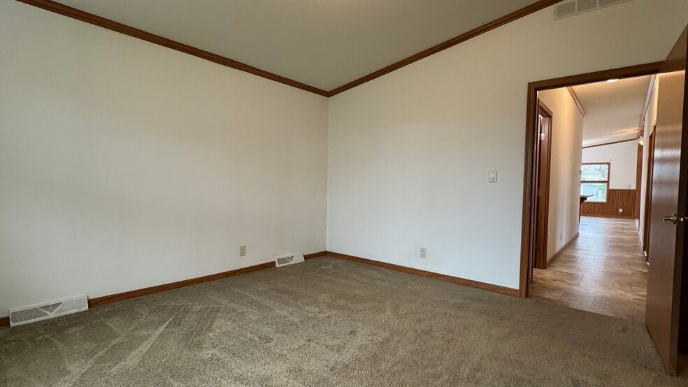 Building Photo - 2215 Osprey Pl NW