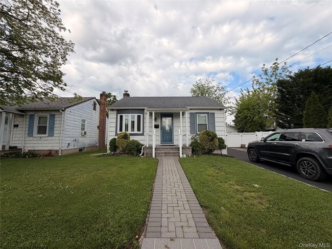 Building Photo - 7 Foran Pl